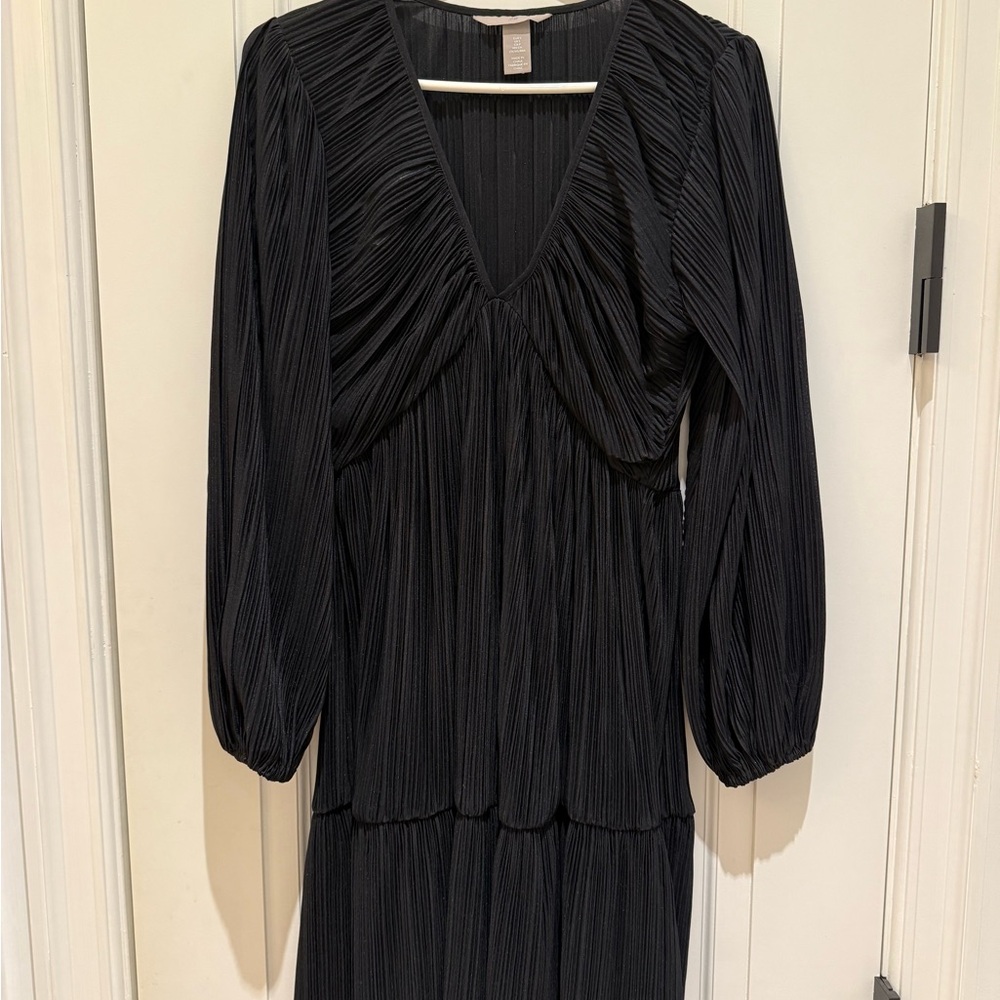 H&M Black Long Sleeve Dress